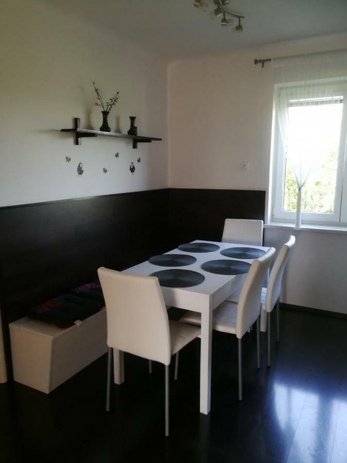 Apartment Prazska 로키차니 외부 사진